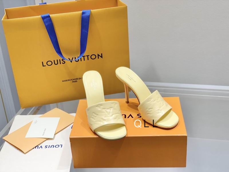 LV Women's Slippers 344